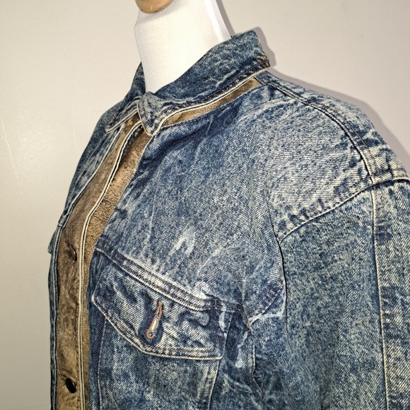 Vintage Andy Johns Denim Jacket – Lined & Insulated | Leather Trim | Size Small - Picture 10 of 13